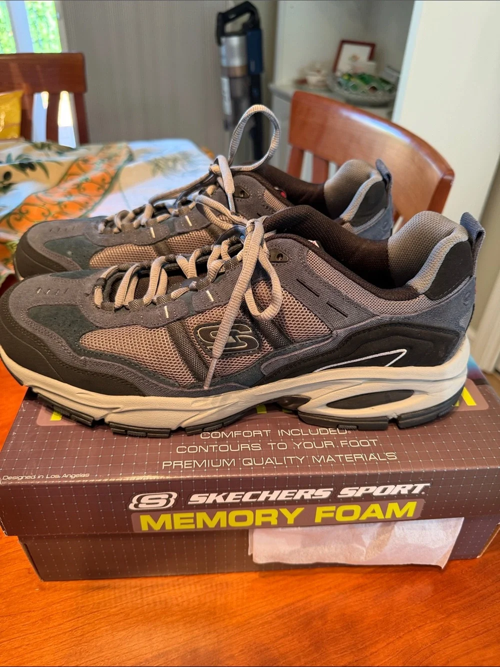 Skechers Men's Blue and Black Athletic Walking Shoes